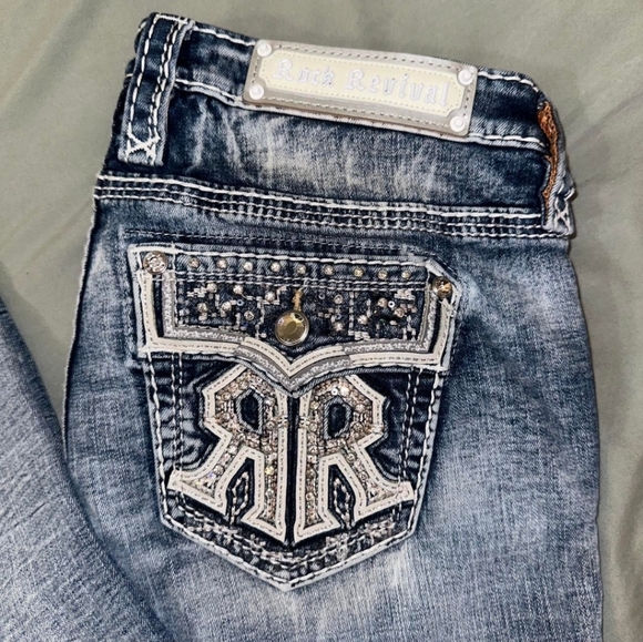 NWT Rock Revival Women's Savannah Jeans, 30 - Picture 4 of 9
